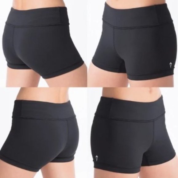 Ivivva Other - Ivivva Lululemon Girls Black Rhythmic Shorts Size 12